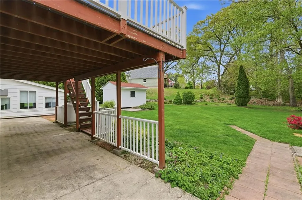 6 Bruce Drive North Smithfield RI 02896
