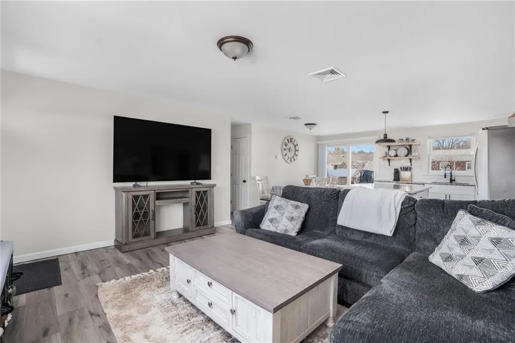 26 Lorraine Avenue Coventry RI 02816