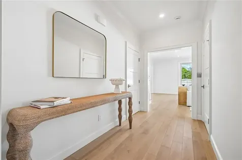 16 Lookout Lane Portsmouth RI 02871