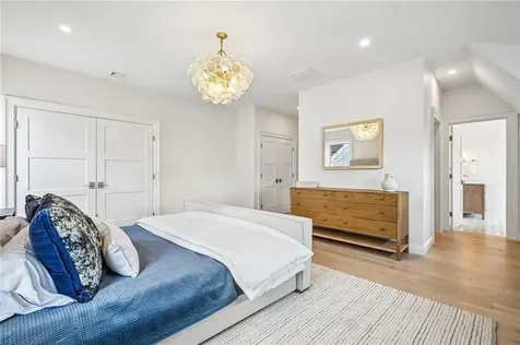 16 Lookout Lane Portsmouth RI 02871