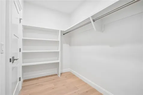 16 Lookout Lane Portsmouth RI 02871