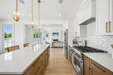 16 Lookout Lane Portsmouth RI 02871