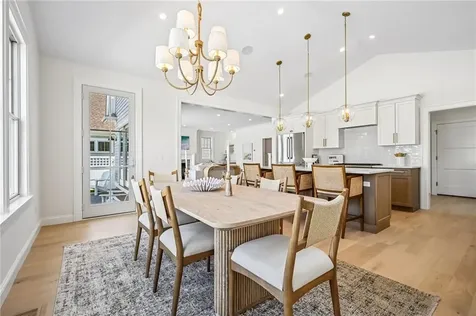 16 Lookout Lane Portsmouth RI 02871