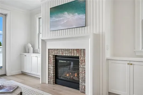 16 Lookout Lane Portsmouth RI 02871