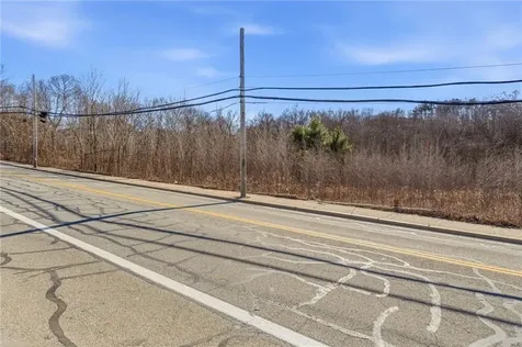 413 Manville Road Woonsocket RI 02895