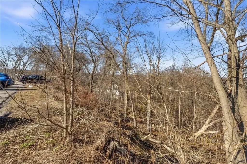 413 Manville Road Woonsocket RI 02895