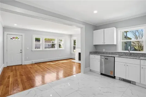 1567 Centerville Road Warwick RI 02886