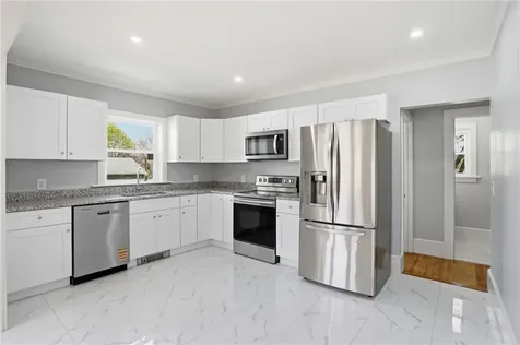 1567 Centerville Road Warwick RI 02886