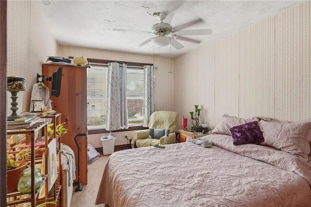 612 Rathbun Street Blackstone MA 01504