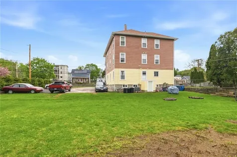 612 Rathbun Street Blackstone MA 01504