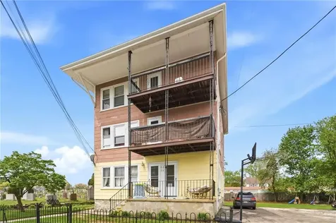 612 Rathbun Street Blackstone MA 01504