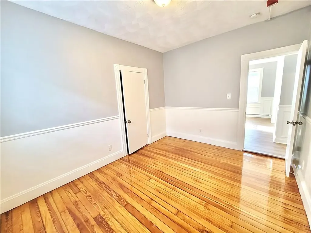 524 Charles Street Providence RI 02904