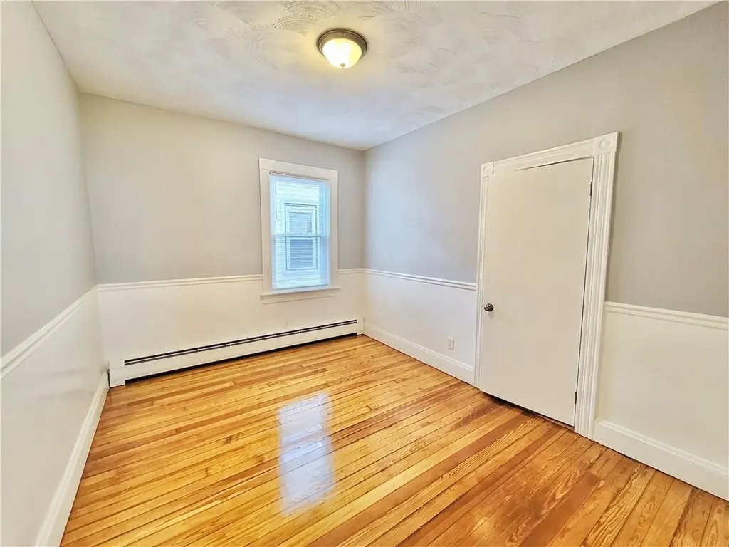 524 Charles Street Providence RI 02904