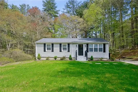 611 Lake Washington Drive Glocester RI 02814