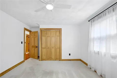 611 Lake Washington Drive Glocester RI 02814
