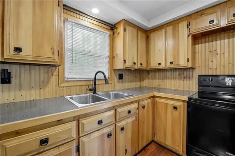 611 Lake Washington Drive Glocester RI 02814