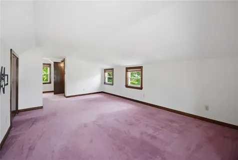 34 Farnum Street Tiverton RI 02878