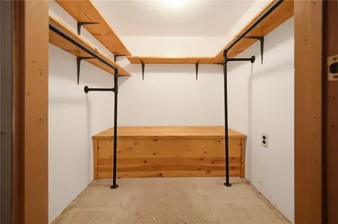 34 Farnum Street Tiverton RI 02878