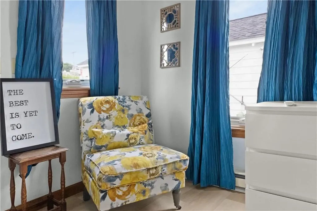 24 Dunes Road Narragansett RI 02882