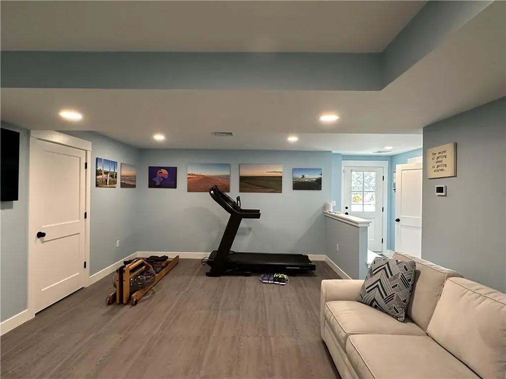 68 Albert Street Portsmouth RI 02871