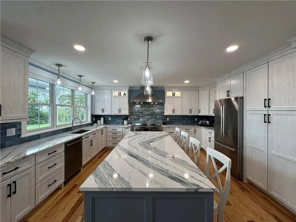 68 Albert Street Portsmouth RI 02871