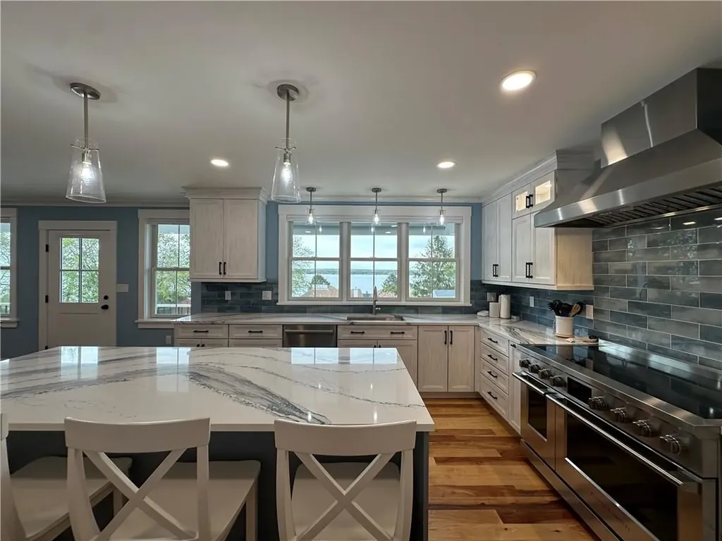 68 Albert Street Portsmouth RI 02871
