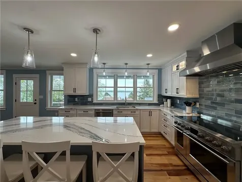 68 Albert Street Portsmouth RI 02871