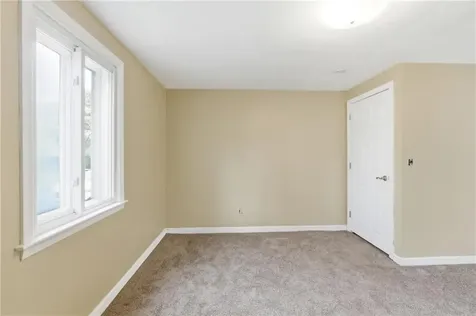 99 Potomac Road Warwick RI 02888