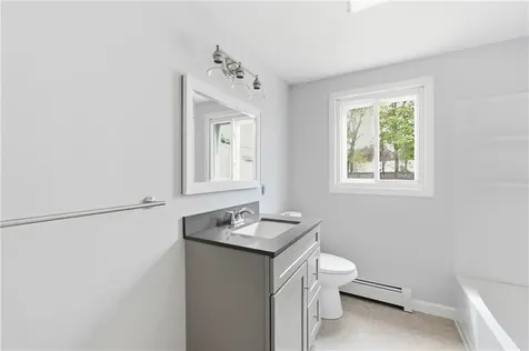 99 Potomac Road Warwick RI 02888