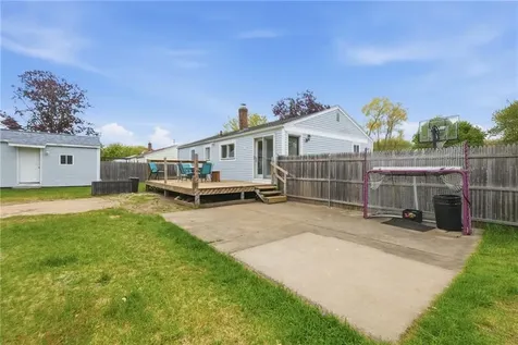 99 Potomac Road Warwick RI 02888
