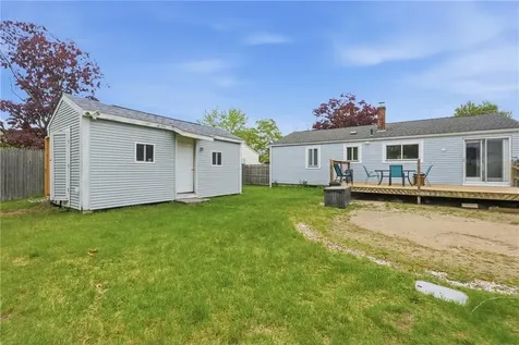 99 Potomac Road Warwick RI 02888