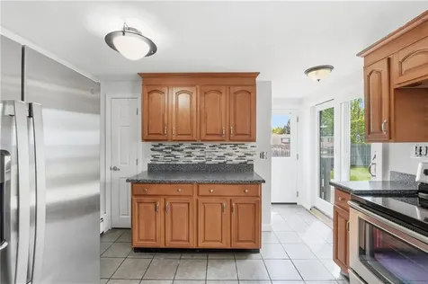 99 Potomac Road Warwick RI 02888