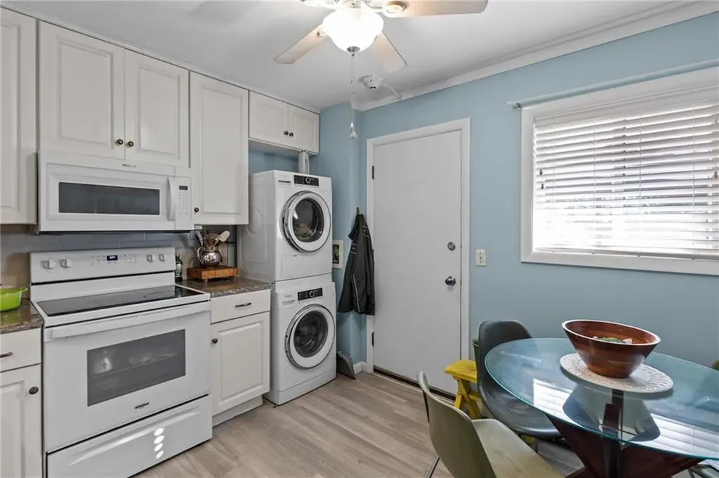 72 West Shore Road Warwick RI 02889