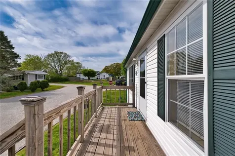 1 Scotty Drive Portsmouth RI 02871