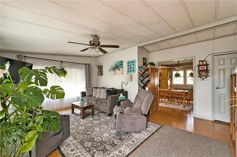 1 Scotty Drive Portsmouth RI 02871