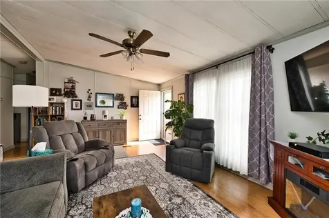 1 Scotty Drive Portsmouth RI 02871