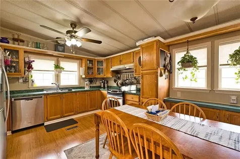 1 Scotty Drive Portsmouth RI 02871