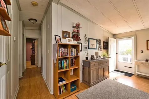 1 Scotty Drive Portsmouth RI 02871
