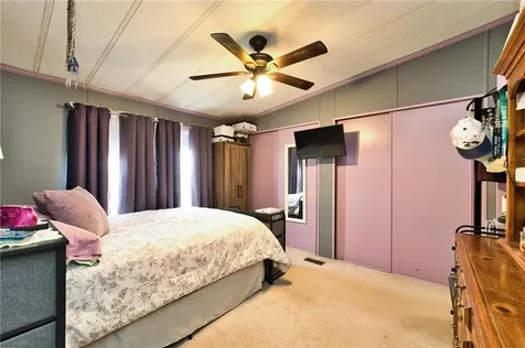 1 Scotty Drive Portsmouth RI 02871