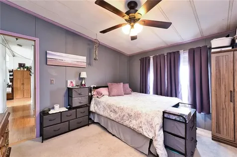 1 Scotty Drive Portsmouth RI 02871