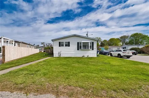 1 Scotty Drive Portsmouth RI 02871