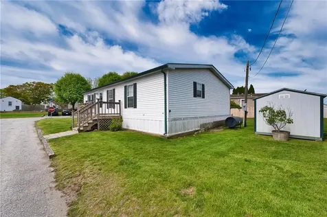 1 Scotty Drive Portsmouth RI 02871