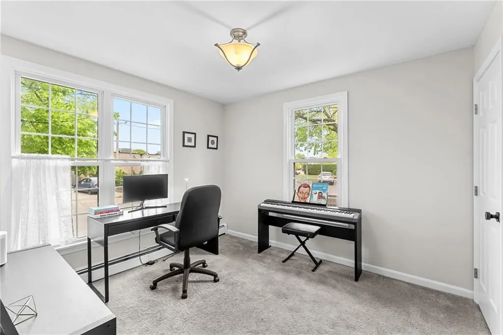 63 Hammond Street Providence RI 02909