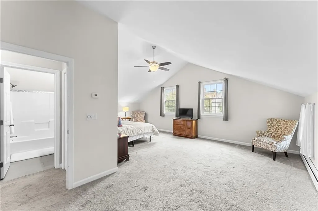 63 Hammond Street Providence RI 02909