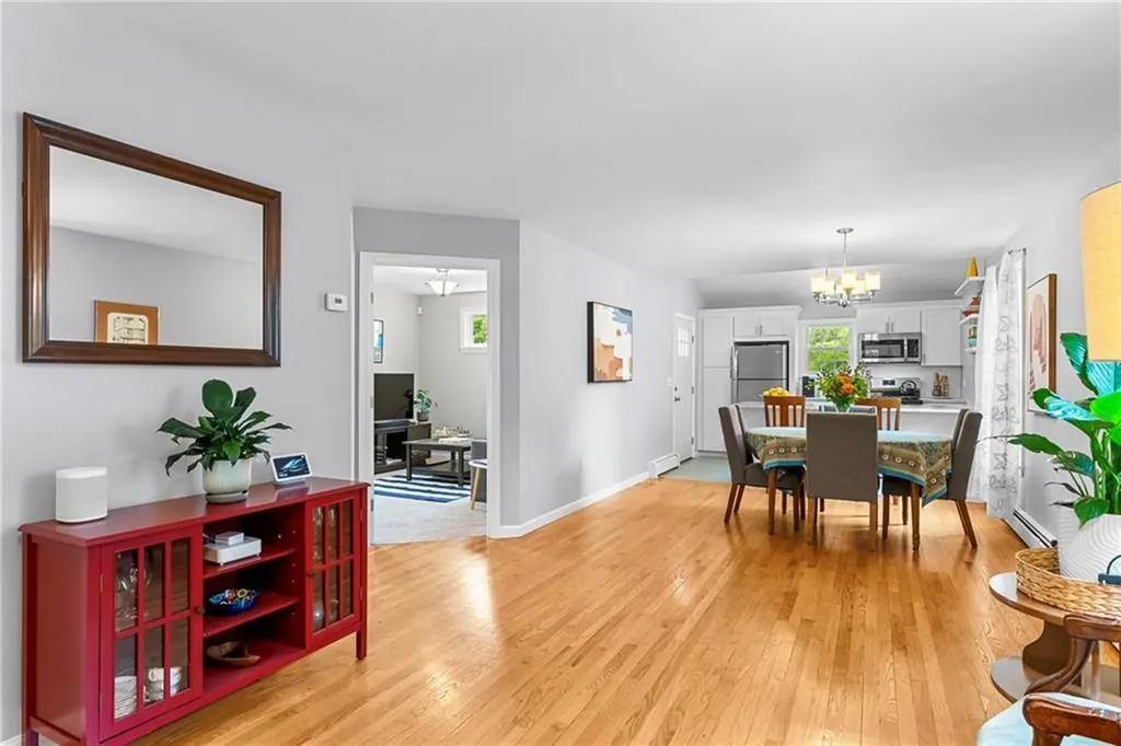 63 Hammond Street Providence RI 02909