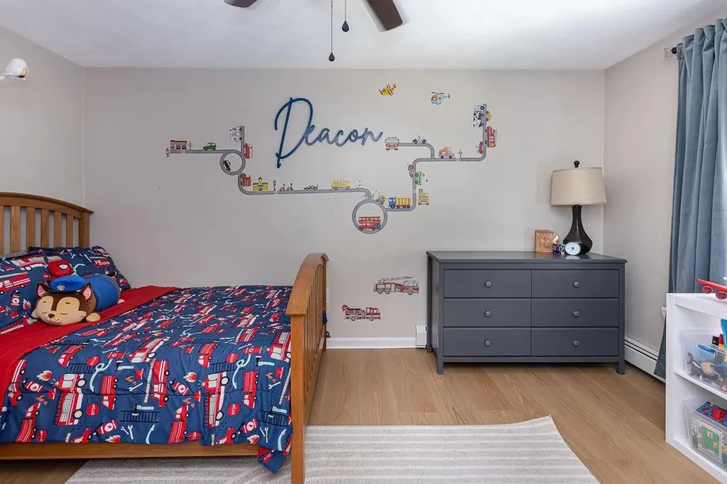 10 Split Creek Court Cranston RI 02921