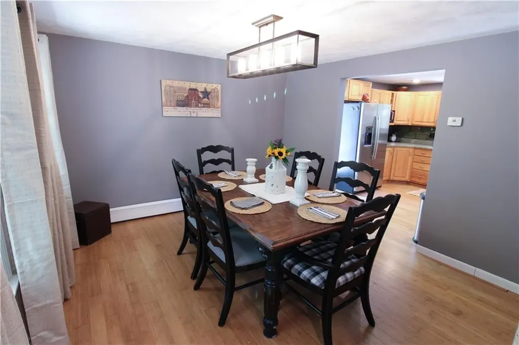 2 Forest Way Lincoln RI 02865