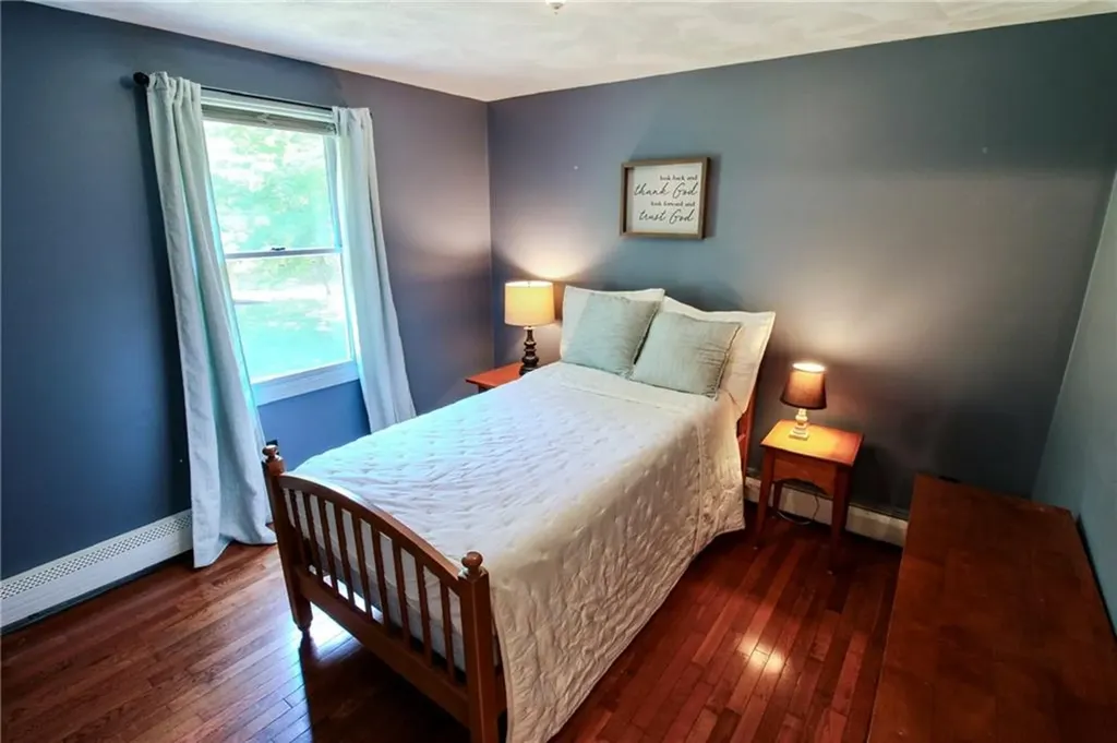 2 Forest Way Lincoln RI 02865