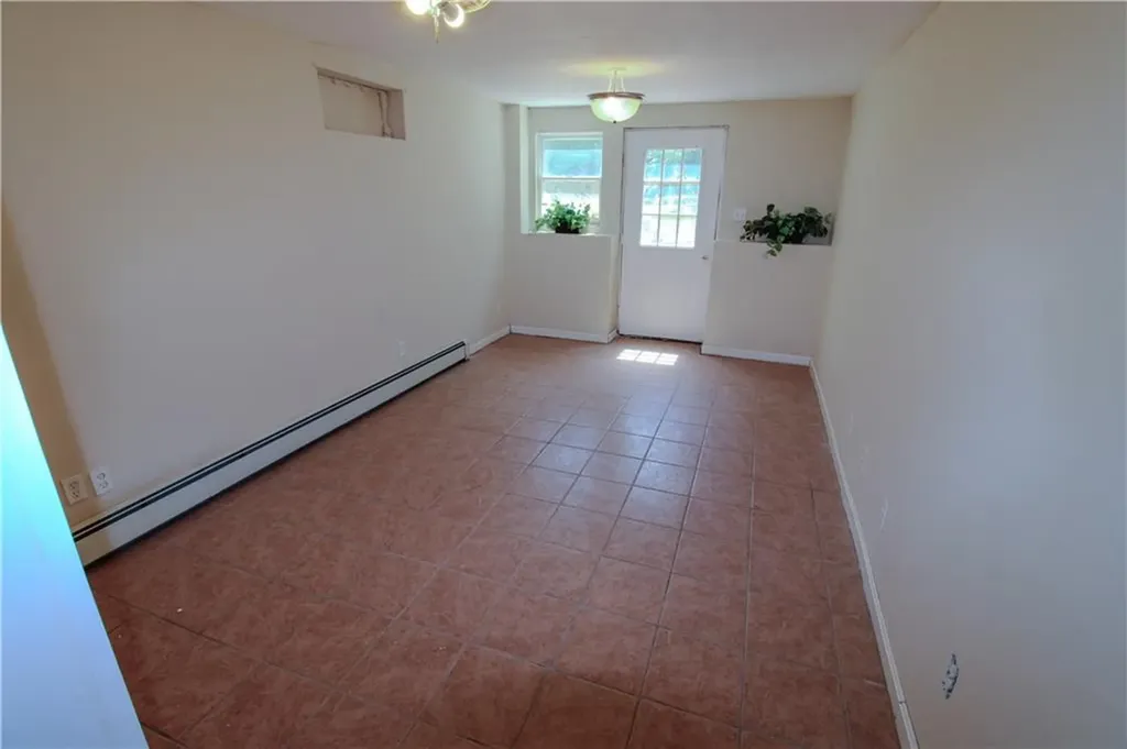 2 Forest Way Lincoln RI 02865