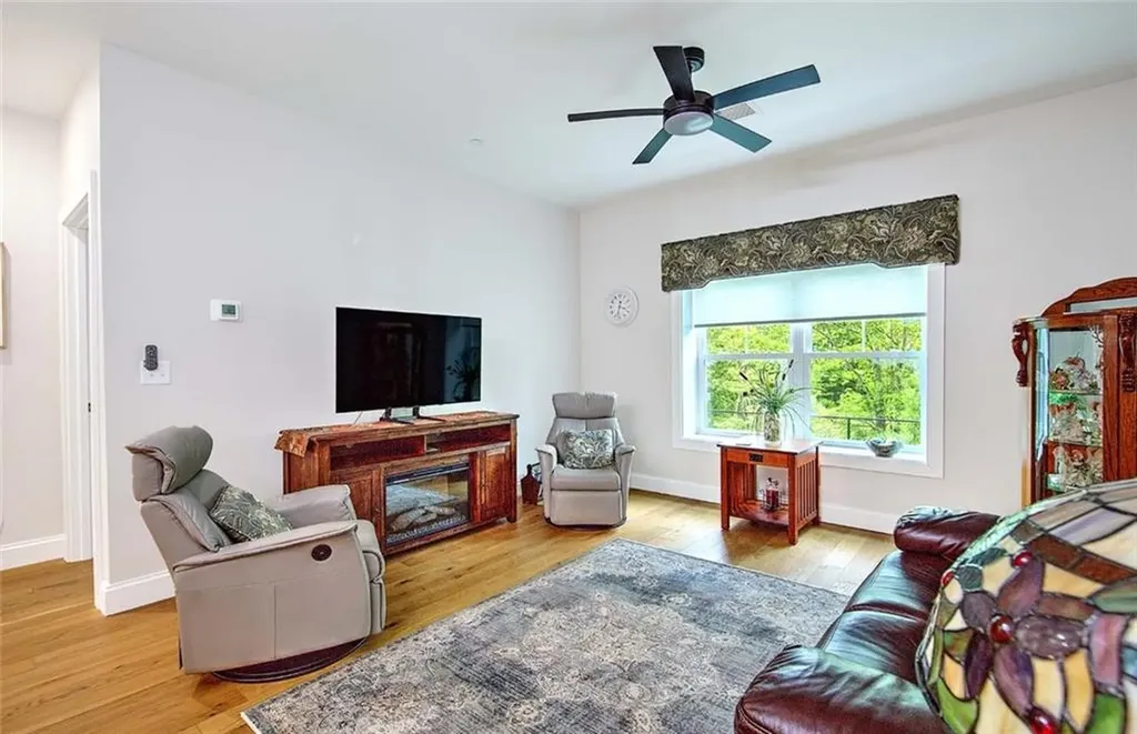 36 Old Louisquisset Pike North Smithfield RI 02896